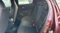 Nissan Juke 1.0 DiG-T N-Connecta 5dr Petrol Hatchback